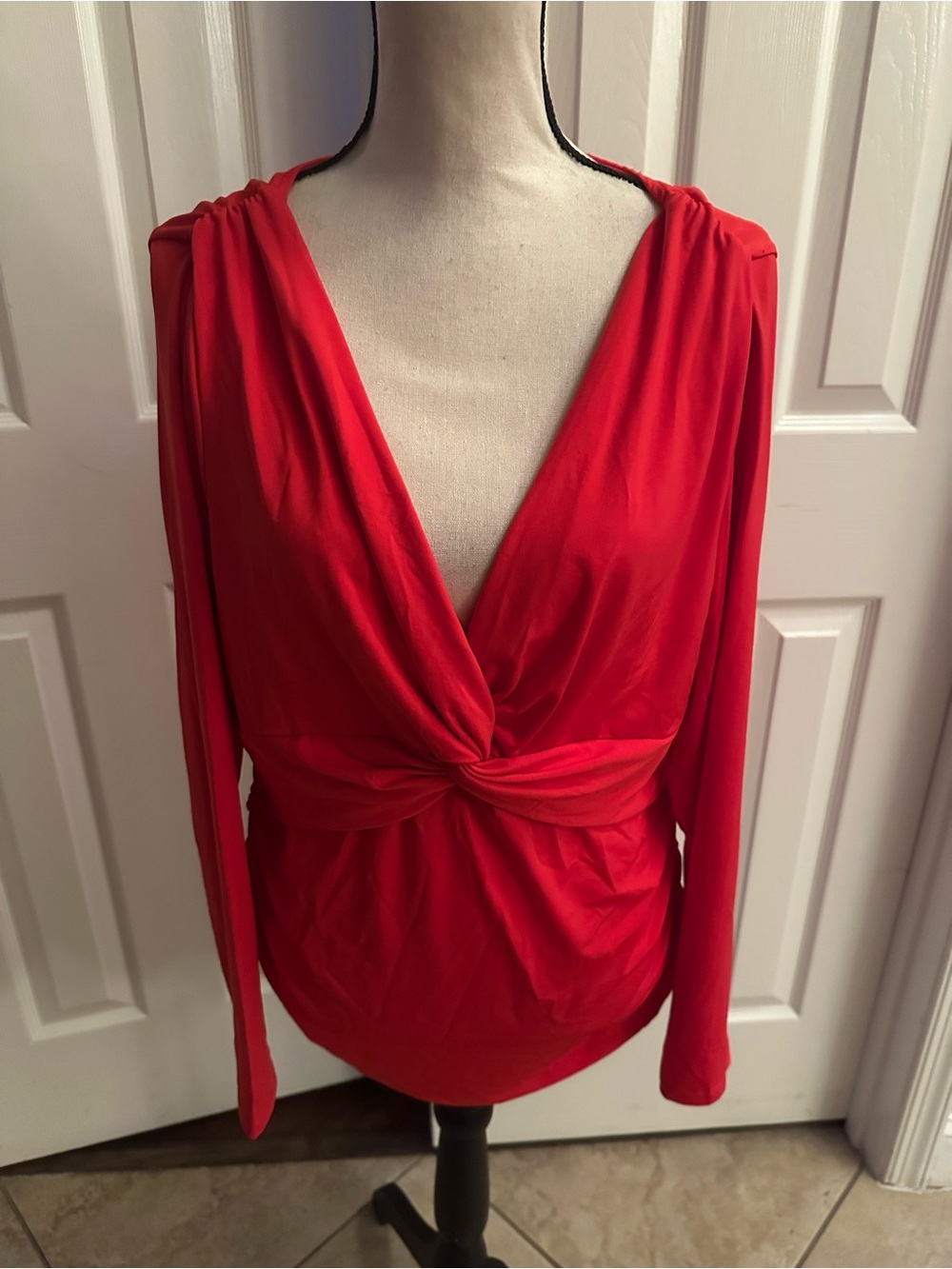 Boston Proper Red Twist-Front Women's soft Knit Top